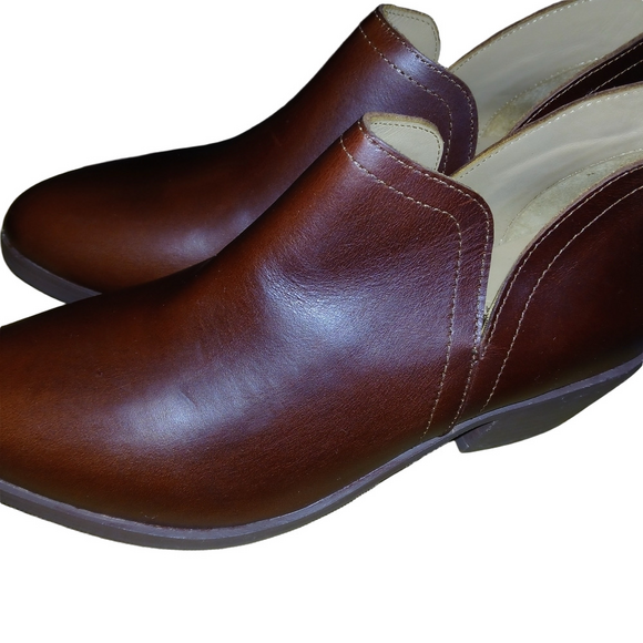 Nisolo Shoes - Nisolo Women's Chestnut Leather Ankle Boots
